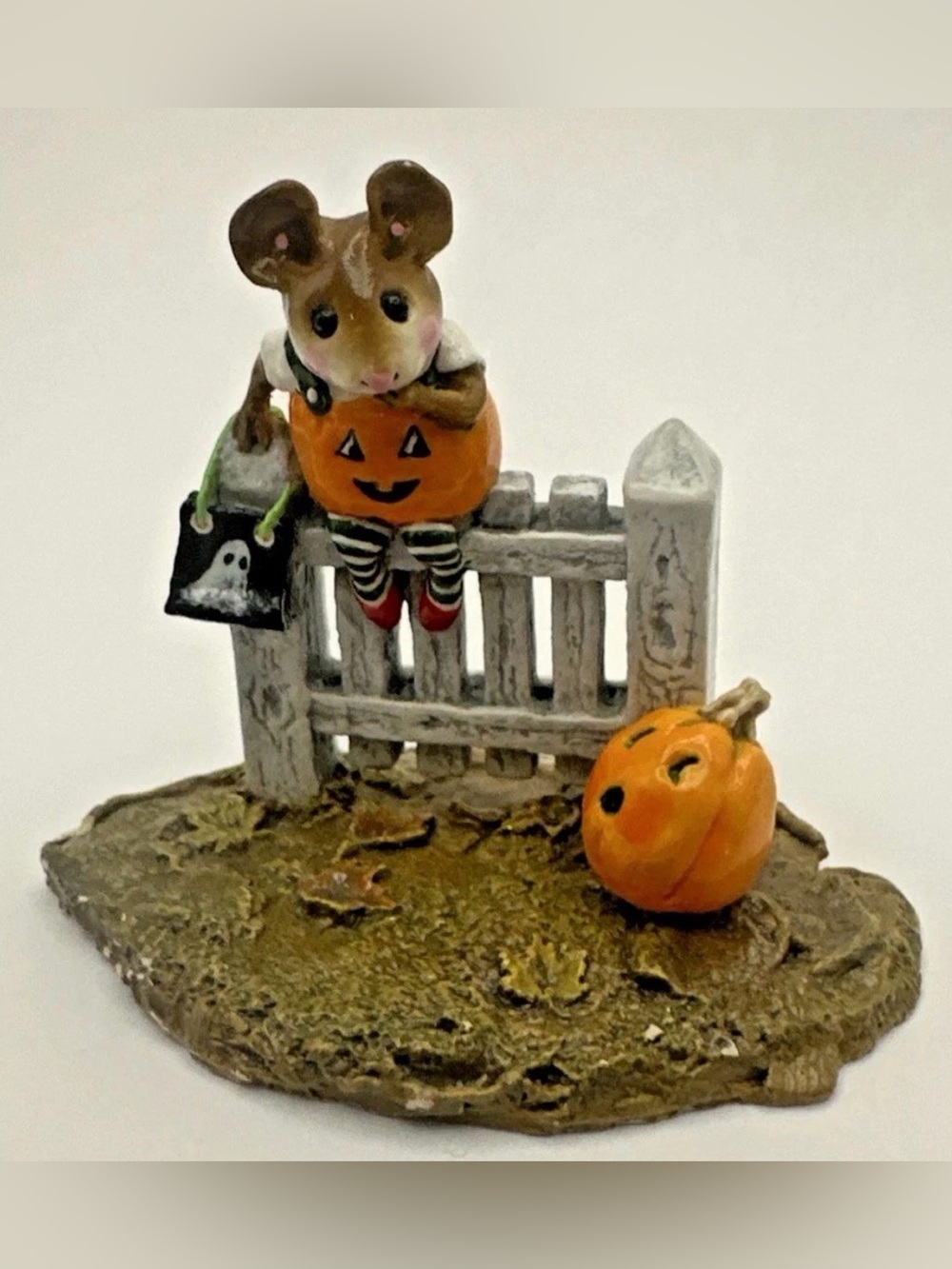 Wee Forest Folk Pickity Pumpkin M-232 Donna Petersen 1998 WFF Halloween